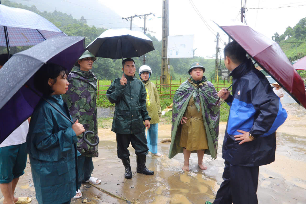 Mưa lũ làm 24 người chết và mất tích tại Bát Xát
