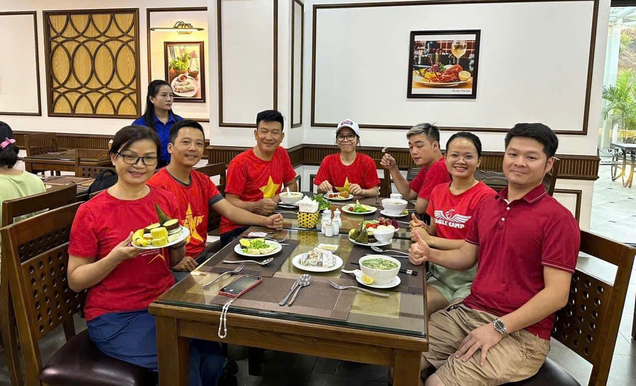 Ấm lòng những nghĩa cử cao đẹp vùng bão lũ