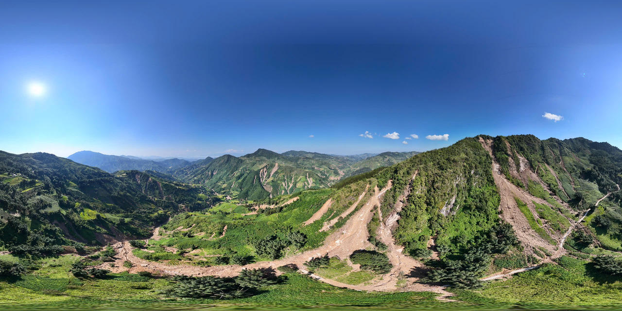 Hình ảnh sự tàn phá khốc liệt do mưa lũ gây ra trên địa bàn huyện Bắc Hà