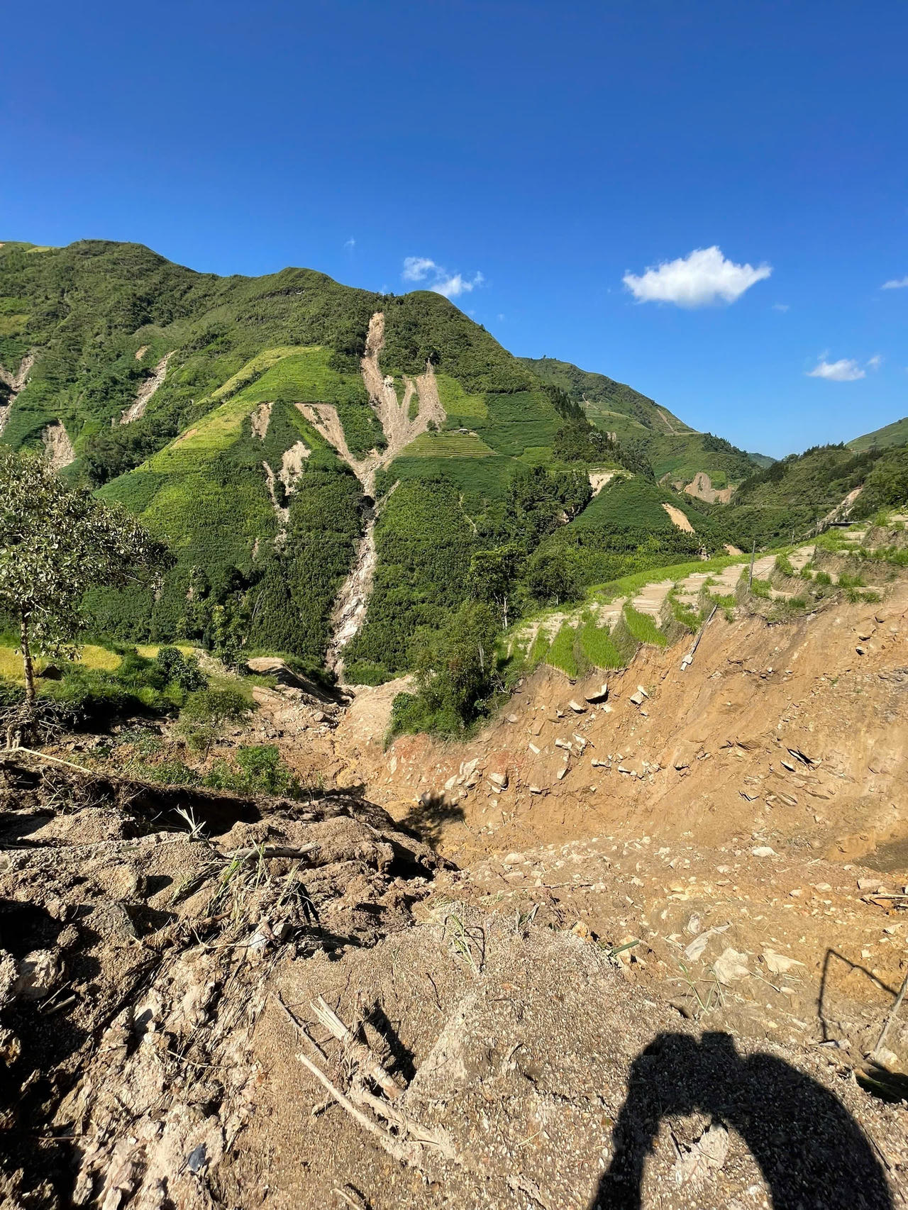 Hình ảnh sự tàn phá khốc liệt do mưa lũ gây ra trên địa bàn huyện Bắc Hà