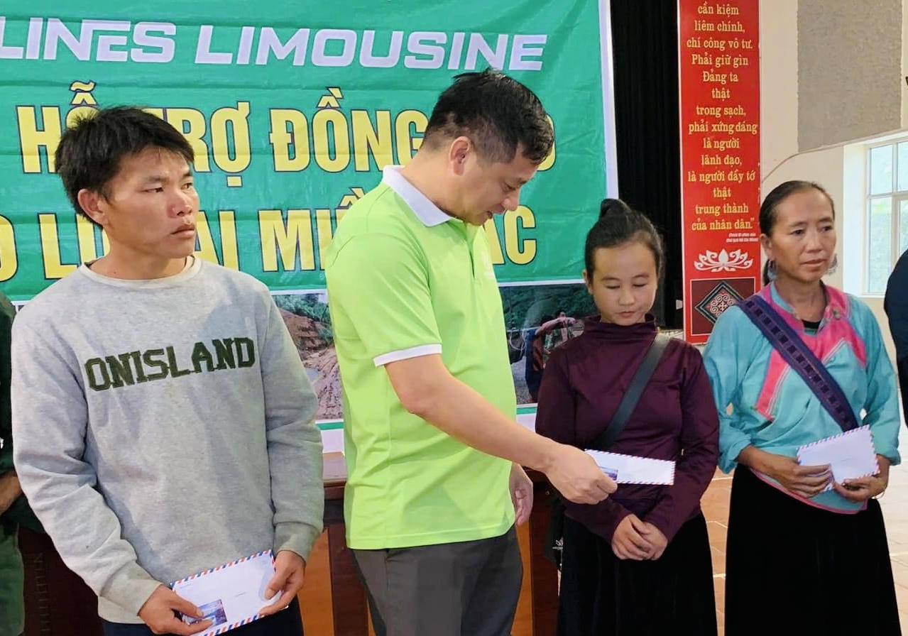 Hk buslines chung tay cứu trợ đồng bào vùng lũ Lào Cai