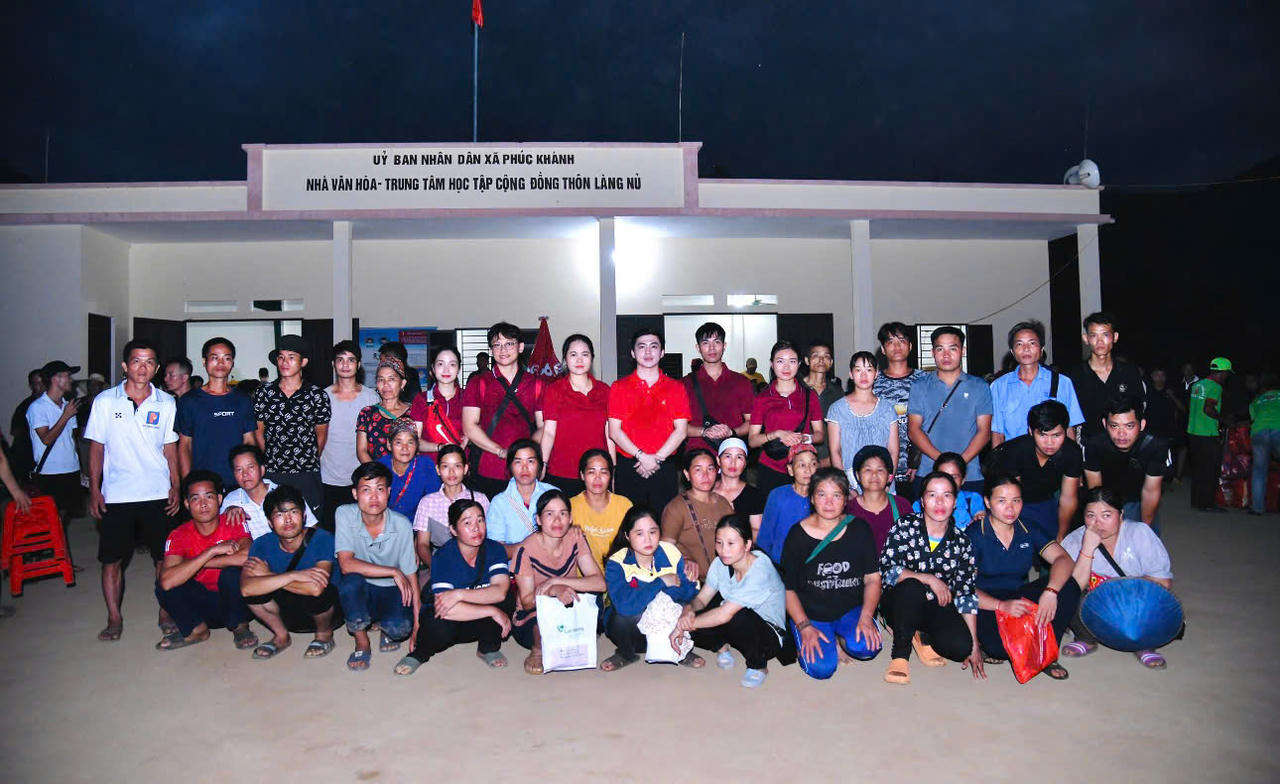 Bảo Tín Minh Châu ủng hộ 760 triệu đồng hỗ trợ cho đồng bào bị thiệt hại do bão lũ