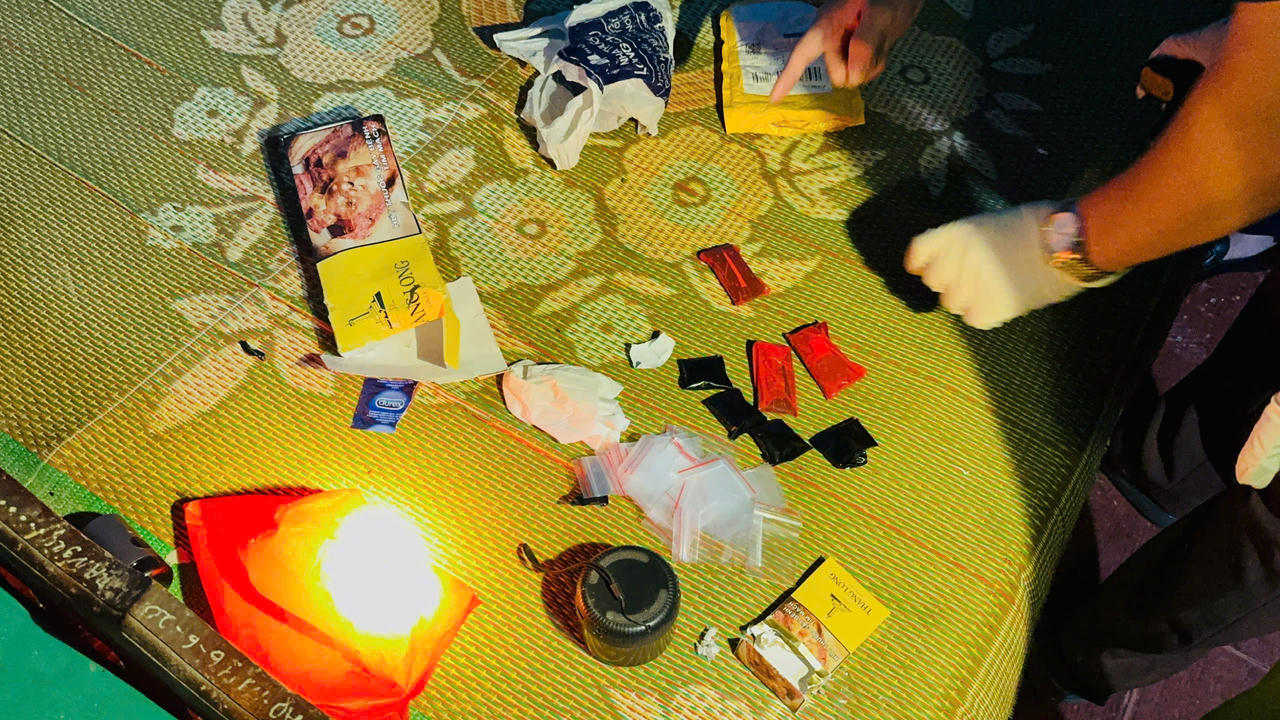  Lào Cai: Triệt phá điểm ma túy bán lẻ do 'nữ quái' cầm đầu