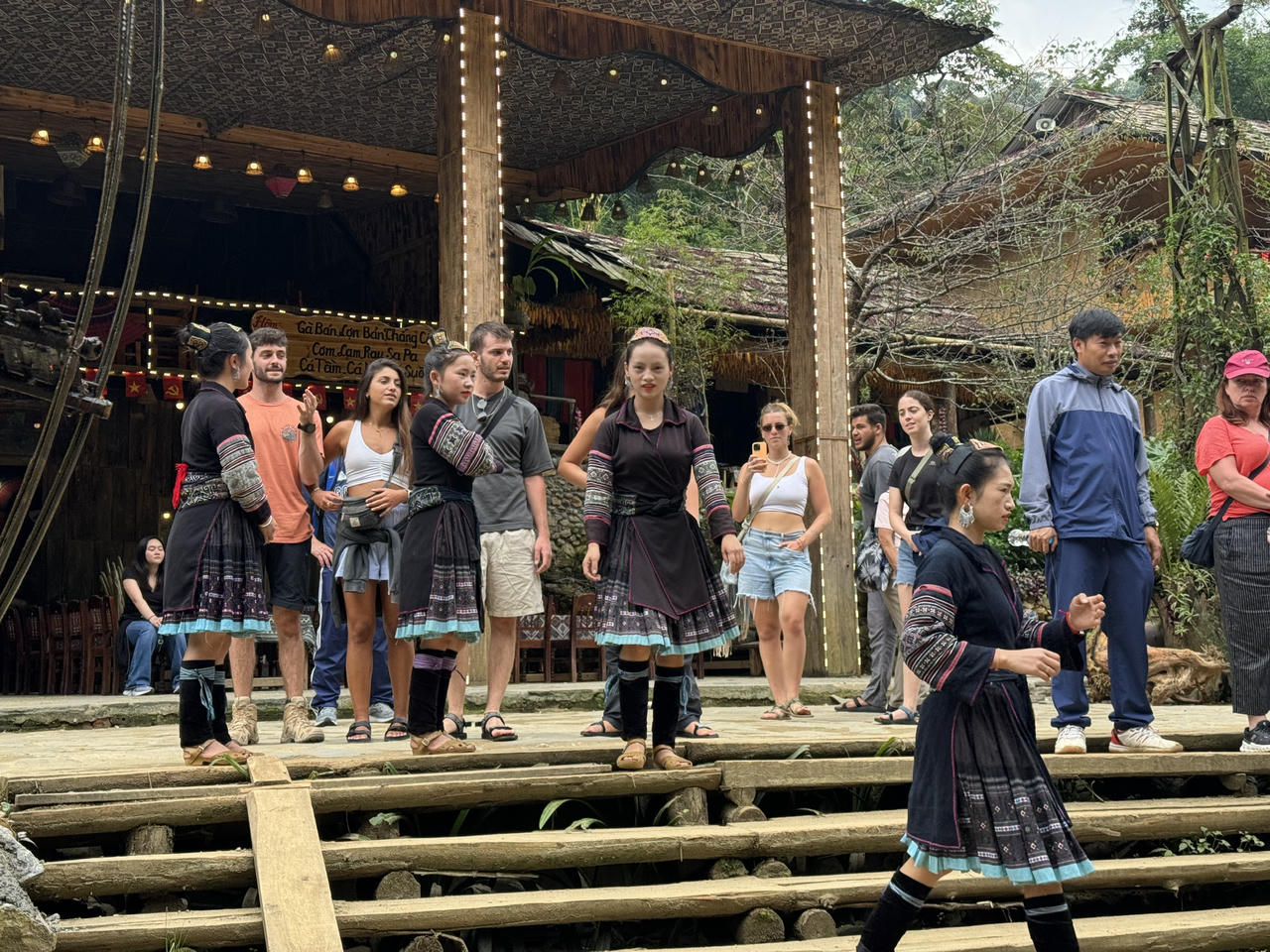 Hoạt động du lịch ở Sa Pa cơ bản khôi phục