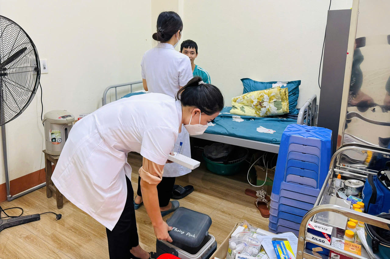 Thành lập đoàn kiểm tra liên ngành vụ sinh viên Trường Cao đẳng Lào Cai nhập viện nghi ngộ độc thực phẩm