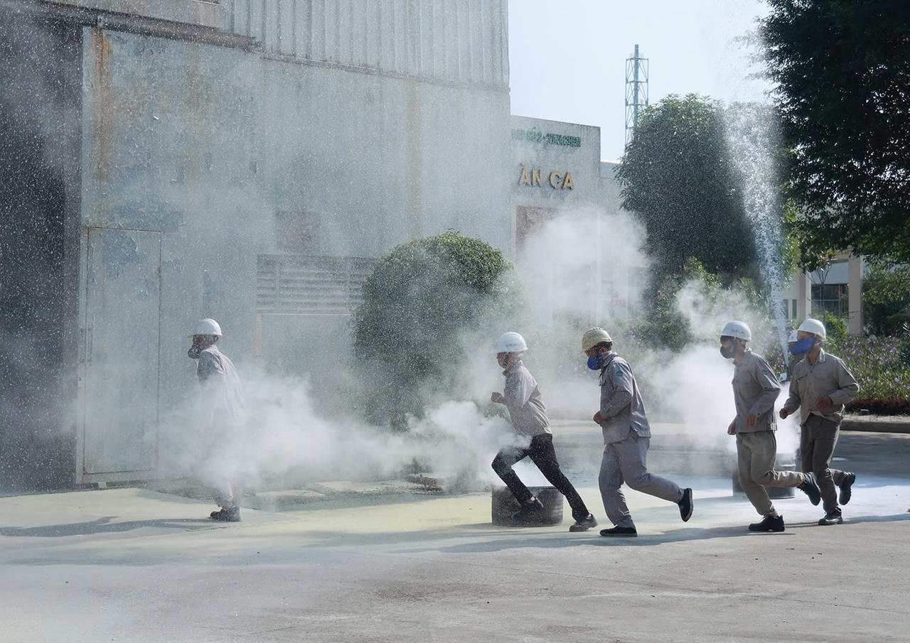 Diễn tập phòng ngừa, ứng phó sự cố hoá chất, cháy nổ và sự cố an toàn lao động 