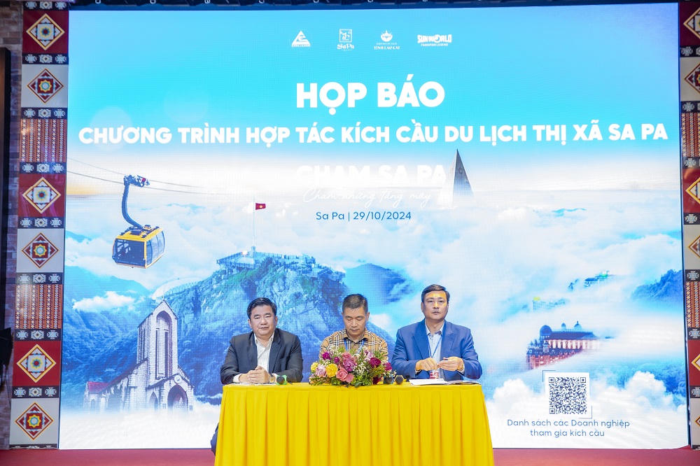 Chung tay kích cầu du lịch, 'hút khách' đến Sa Pa