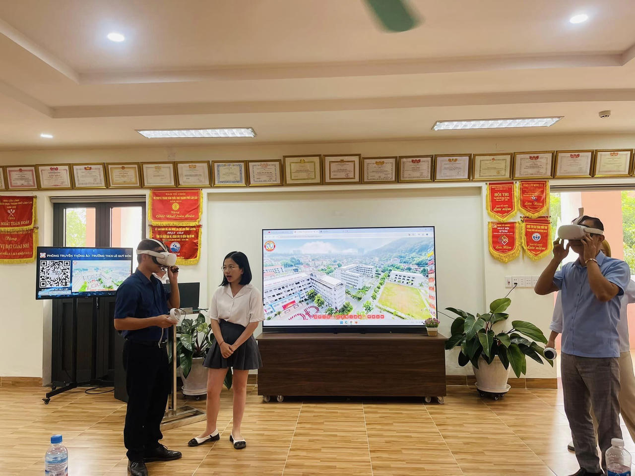 Ra mắt Phòng truyền thống ảo và Phòng tư vấn học đường - Hỗ trợ giáo dục học sinh khuyết tật tại thành phố Lào Cai