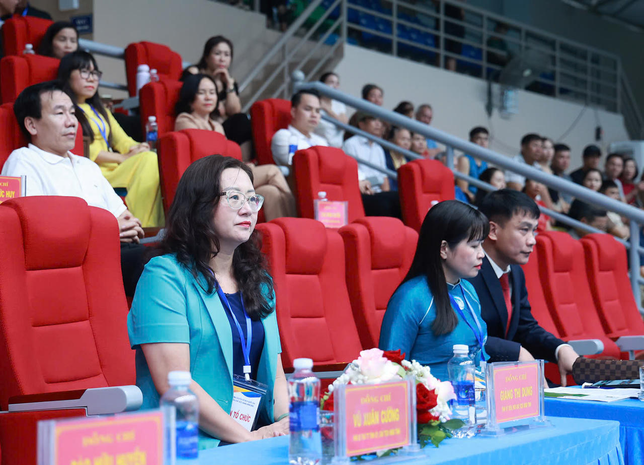 Khai mạc Giải Bóng chuyền VĐQG Cúp Hóa chất Đức Giang