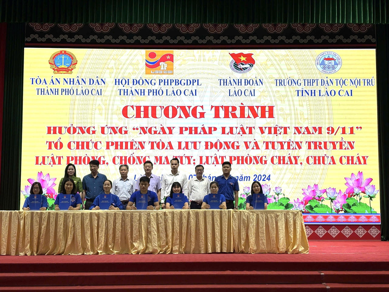 Thành phố Lào Cai hưởng ứng Ngày Pháp luật năm 2024 