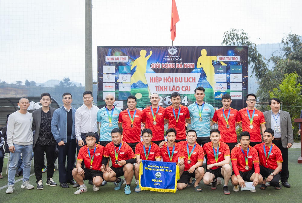 Giải bóng đá nam Hiệp hội Du lịch tỉnh Lào Cai năm 2024 thành công tốt đẹp