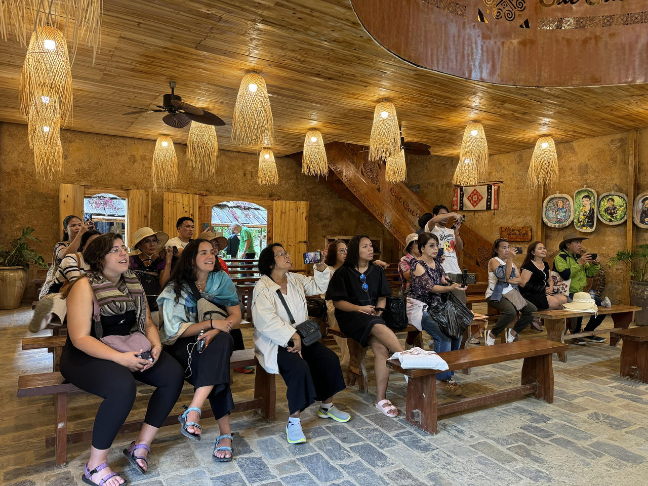 Bản Cát Cát Sa Pa bức tranh văn hóa đa sắc màu vùng Tây Bắc