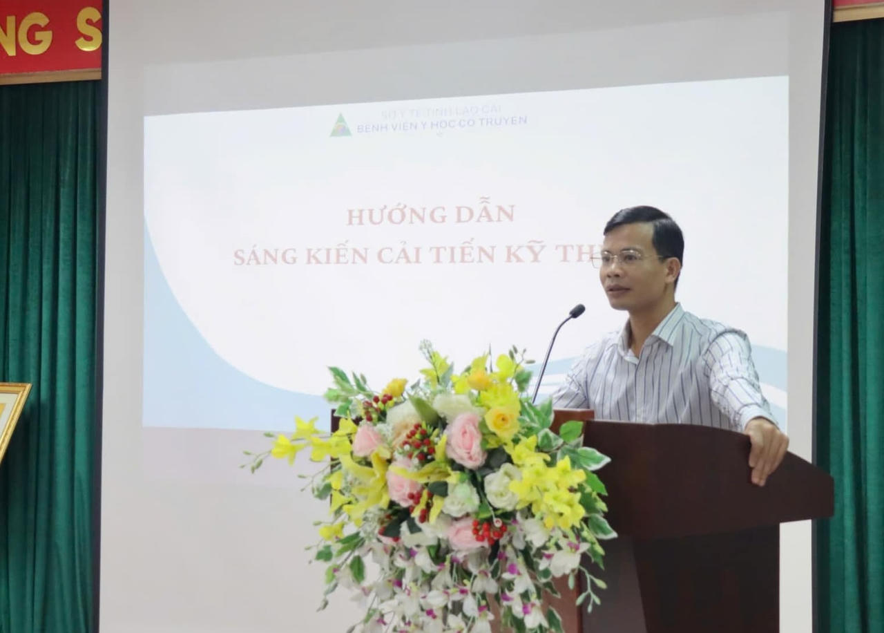 Bệnh viện YHCT tỉnh Lào Cai: Nâng cao kiến thức, năng lực về NCKH, sáng kiến kĩ thuật cho cán bộ y tế