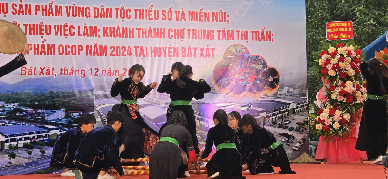 Thúc đẩy tiêu thụ sản phẩm vùng dân tộc thiểu số và miền núi ở Lào Cai