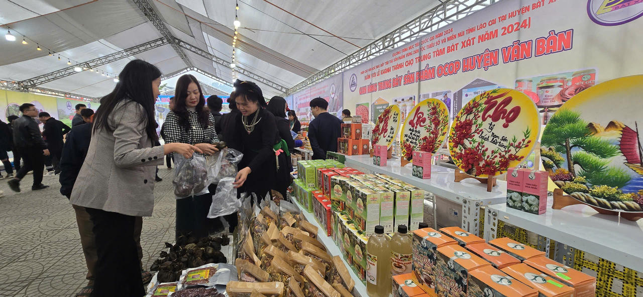 Thúc đẩy tiêu thụ sản phẩm vùng dân tộc thiểu số và miền núi ở Lào Cai