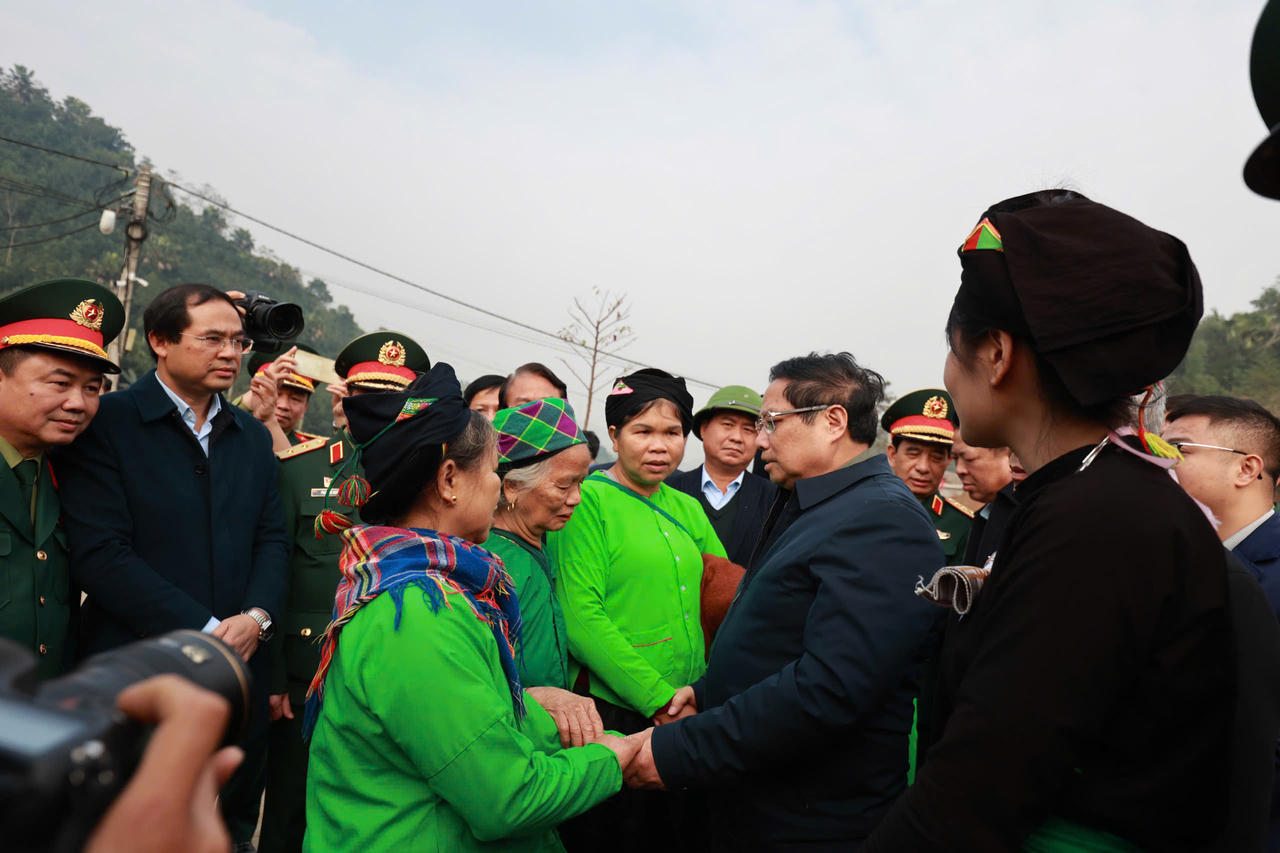 Thủ tướng Chính phủ Phạm Minh Chính dự Lễ khánh thành Dự án tái thiết khu dân cư Làng Nủ