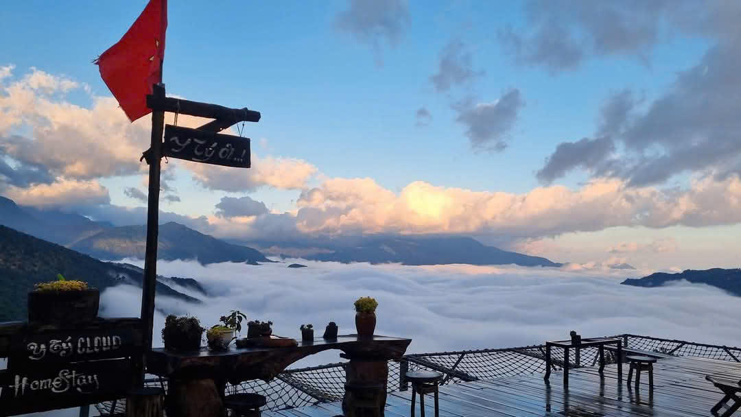 Biển mây huyền ảo trên vùng cao Y Tý, Bát Xát, Lào Cai