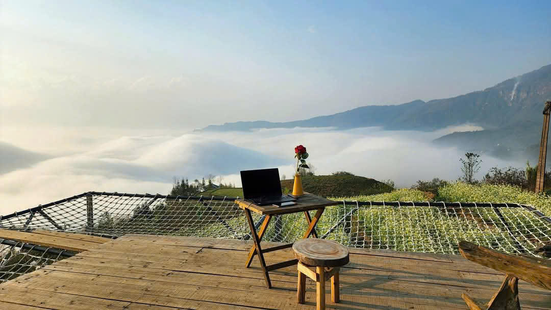 Biển mây huyền ảo trên vùng cao Y Tý, Bát Xát, Lào Cai