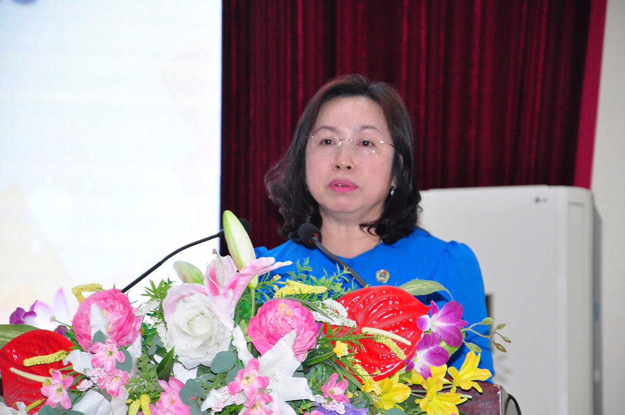 Công đoàn Lào Cai tiếp tục đổi mới trong công tác chăm lo cho người lao động