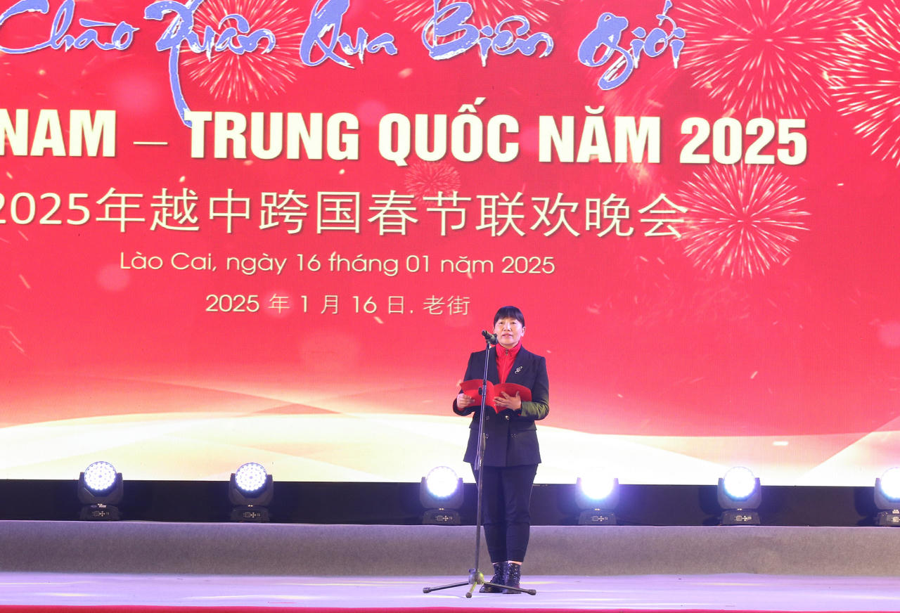 Mãn nhãn màn trình diễn nghệ thuật Chào Xuân qua biên giới Việt Nam - Trung Quốc năm 2025