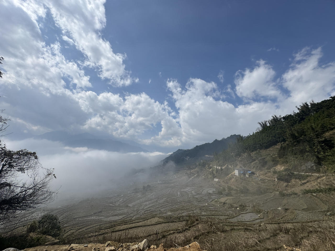 Ngắm biển mây Y Tý đầu năm mới 