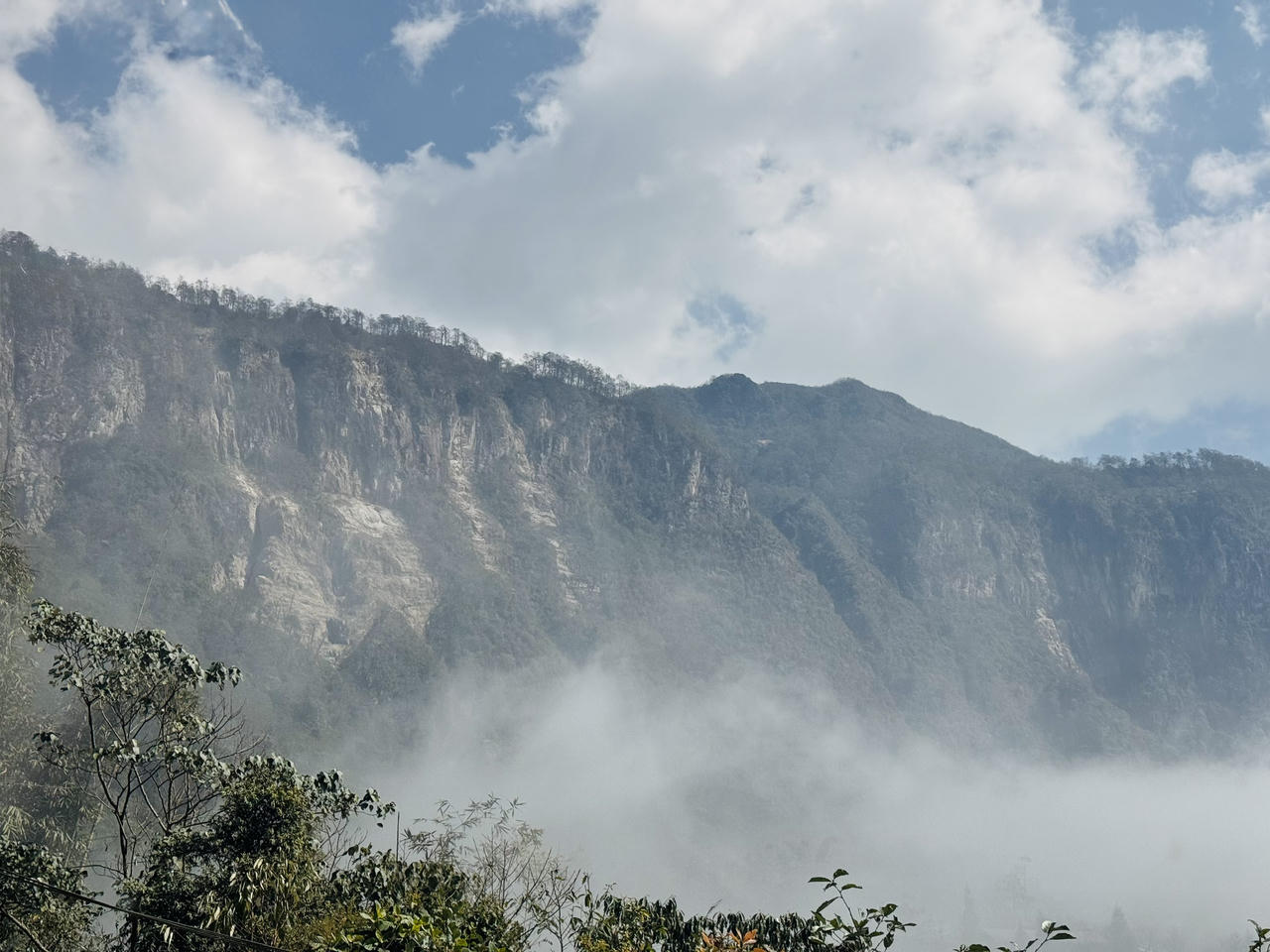 Ngắm biển mây Y Tý đầu năm mới 