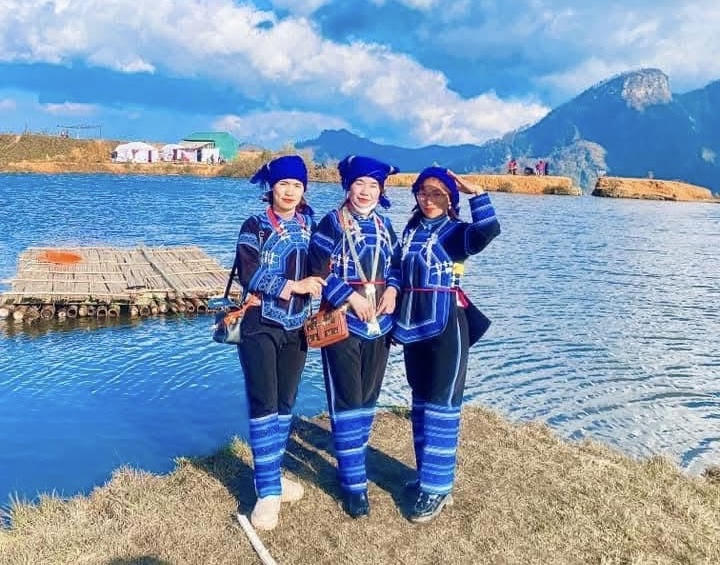 Rộn ràng du xuân tìm bạn đời trên vùng cao Y Tý 