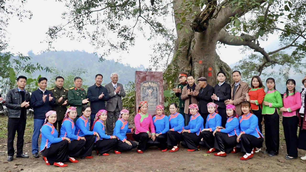 Sôi nổi không khí lễ hội đầu năm tại tỉnh Lào Cai