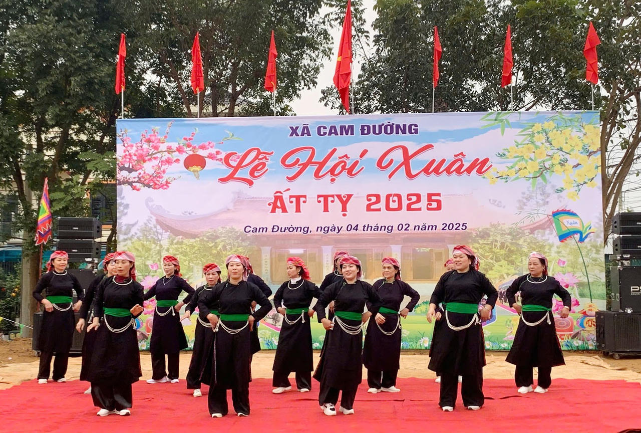 Sôi nổi không khí lễ hội đầu năm tại tỉnh Lào Cai