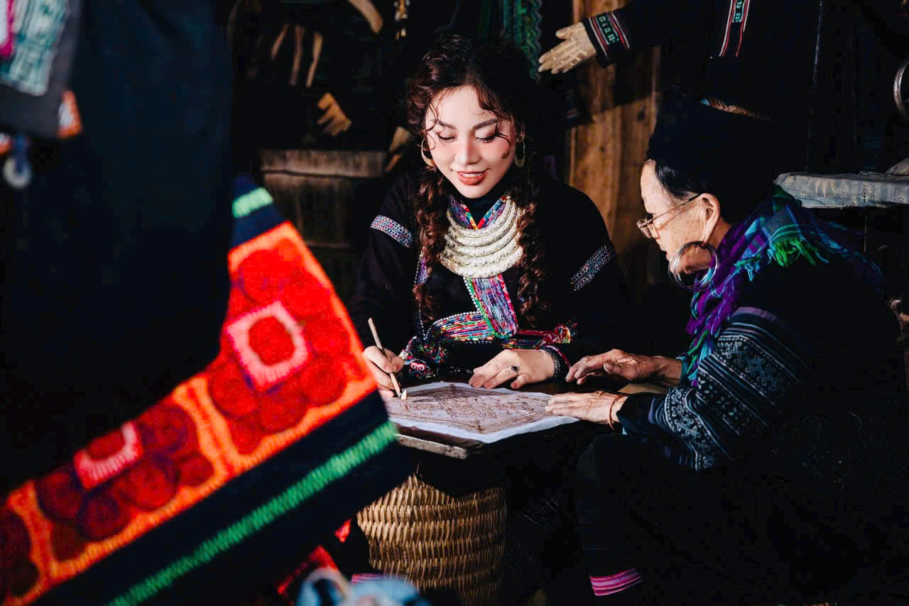 Bản Cát Cát - Điểm du xuân lý tưởng cho du khách yêu thích khám phá bản sắc Dân tộc