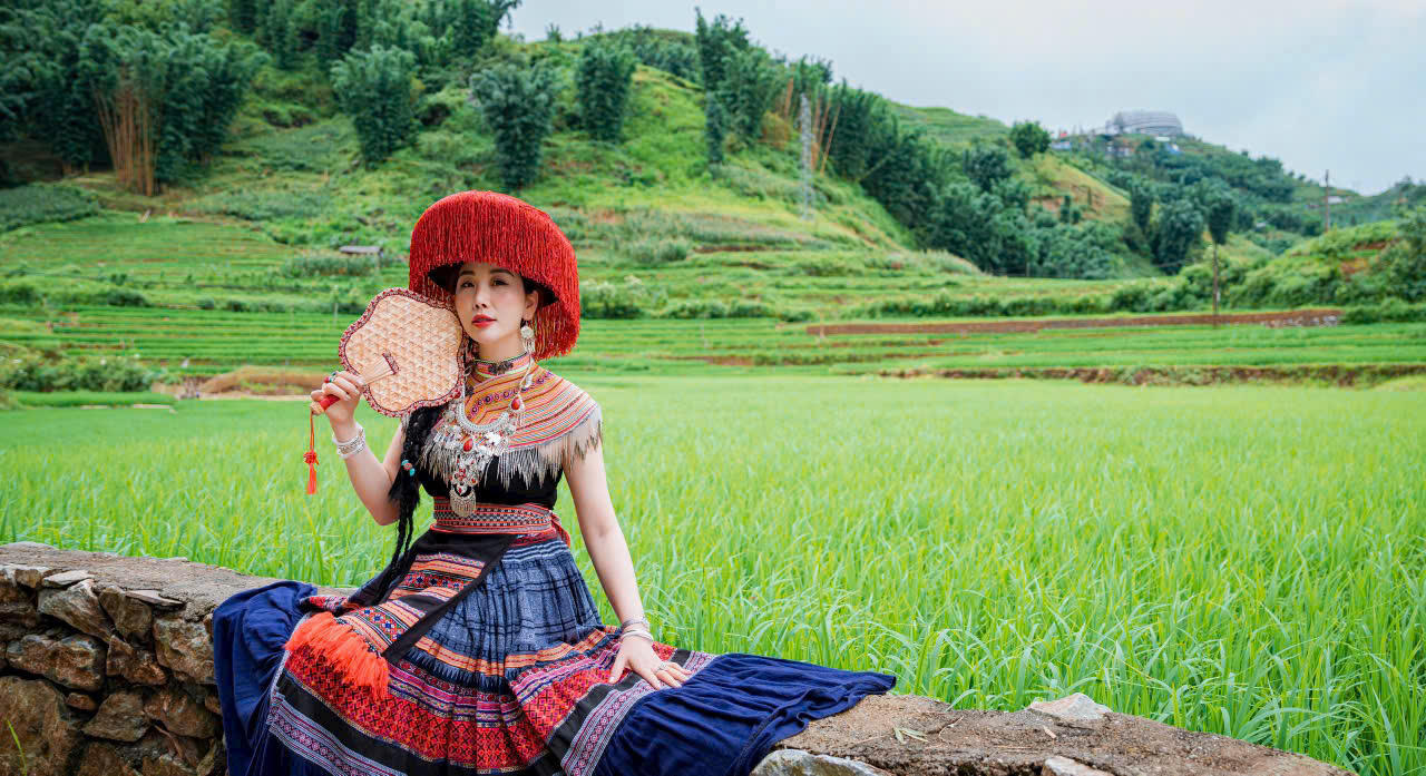 Bản Cát Cát - Điểm du xuân lý tưởng cho du khách yêu thích khám phá bản sắc Dân tộc