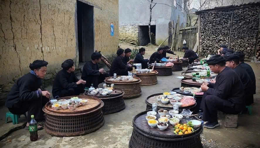 Lễ cúng thần rừng và thần nước của người Hà Nhì trên cao nguyên Y Tý