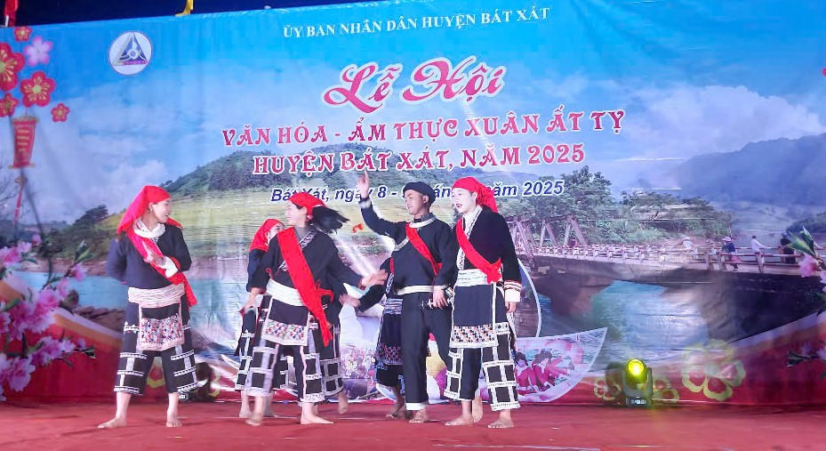 Đặc sắc Lễ hội Văn hóa - Ẩm thực Bát Xát Xuân Ất Tỵ 2025