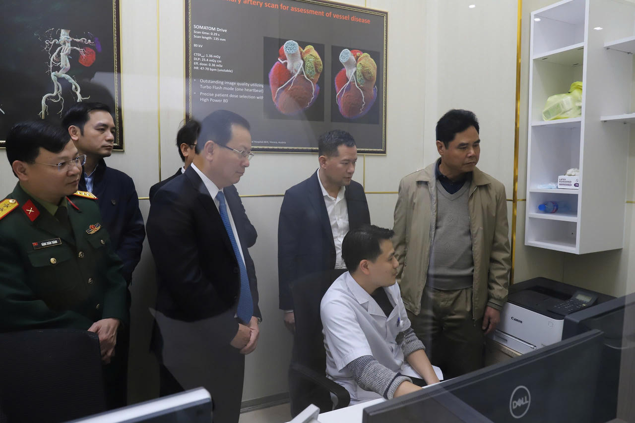 Ngành Y tế Lào Cai phấn đấu vươn lên, dẫn đầu các tỉnh vùng Tây Bắc