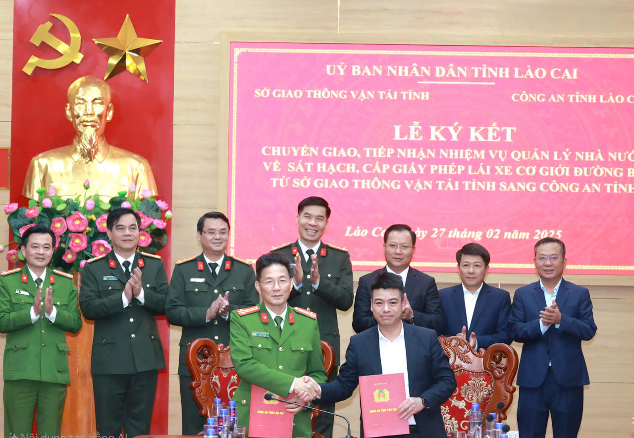 Công an tỉnh Lào Cai tiếp nhận nhiệm vụ từ các sở, ngành