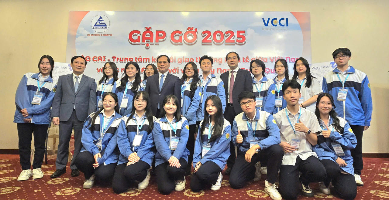 Lào Cai - Trung tâm kết nối giao thương kinh tế giữa Việt Nam và các nước ASEAN với vùng Tây Nam (Trung Quốc)