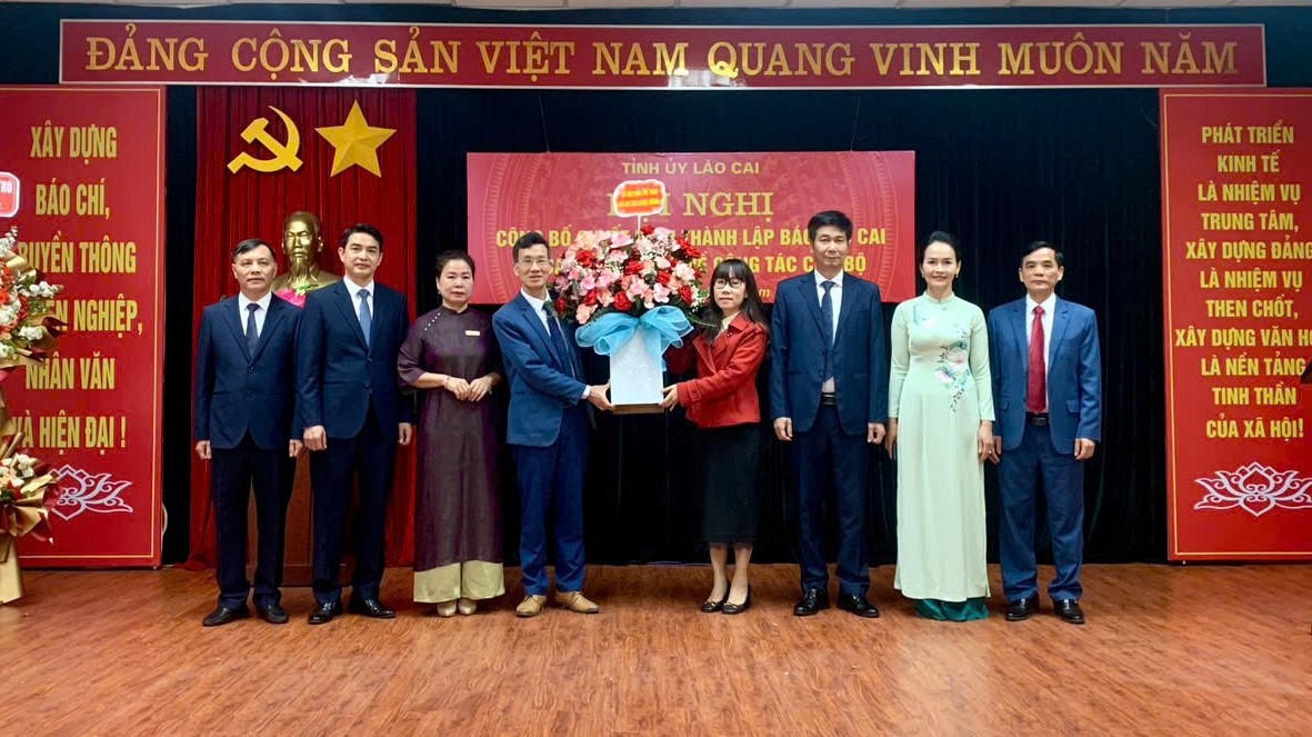 Hợp nhất Báo Lào Cai và Đài Truyền hình tỉnh Lào Cai 