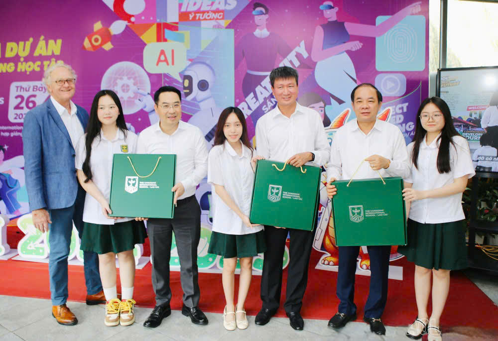 Lãnh đạo 2 tỉnh Lào Cai và Yên Bái thăm, khảo sát một số dự án, công trình