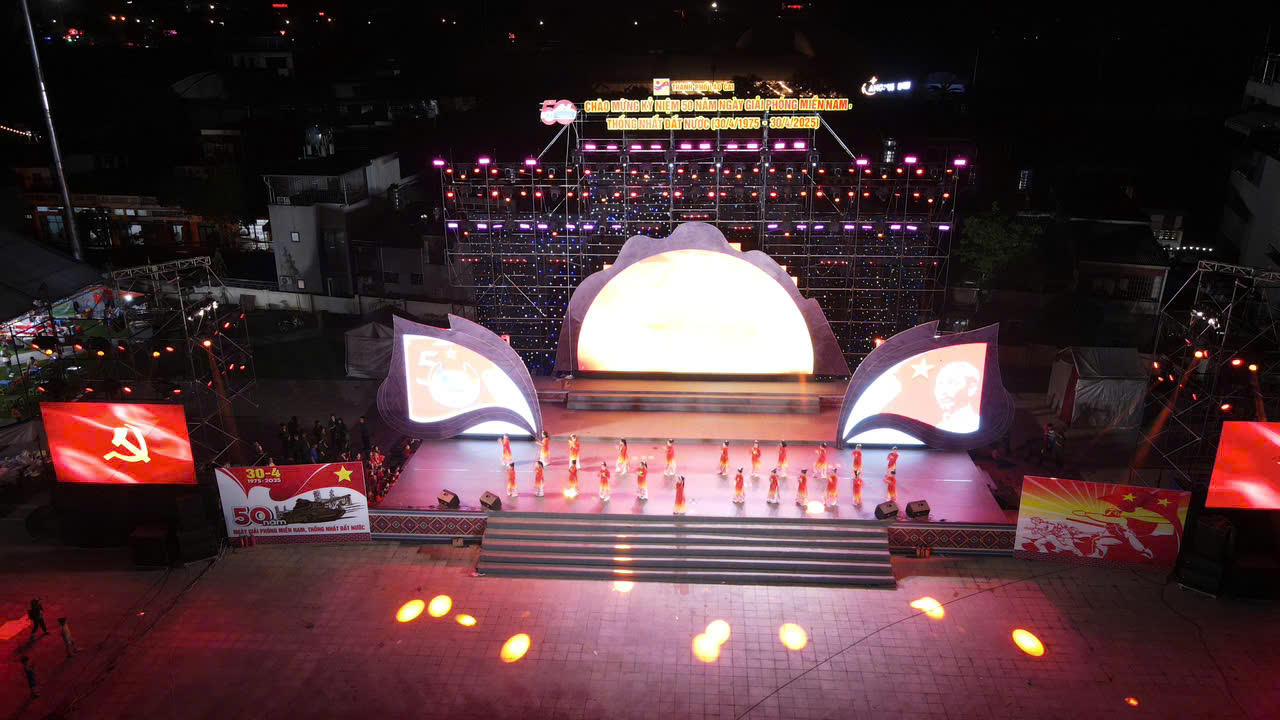 Ấn tượng Hội thi 'Vũ điệu mùa hè' năm 2025