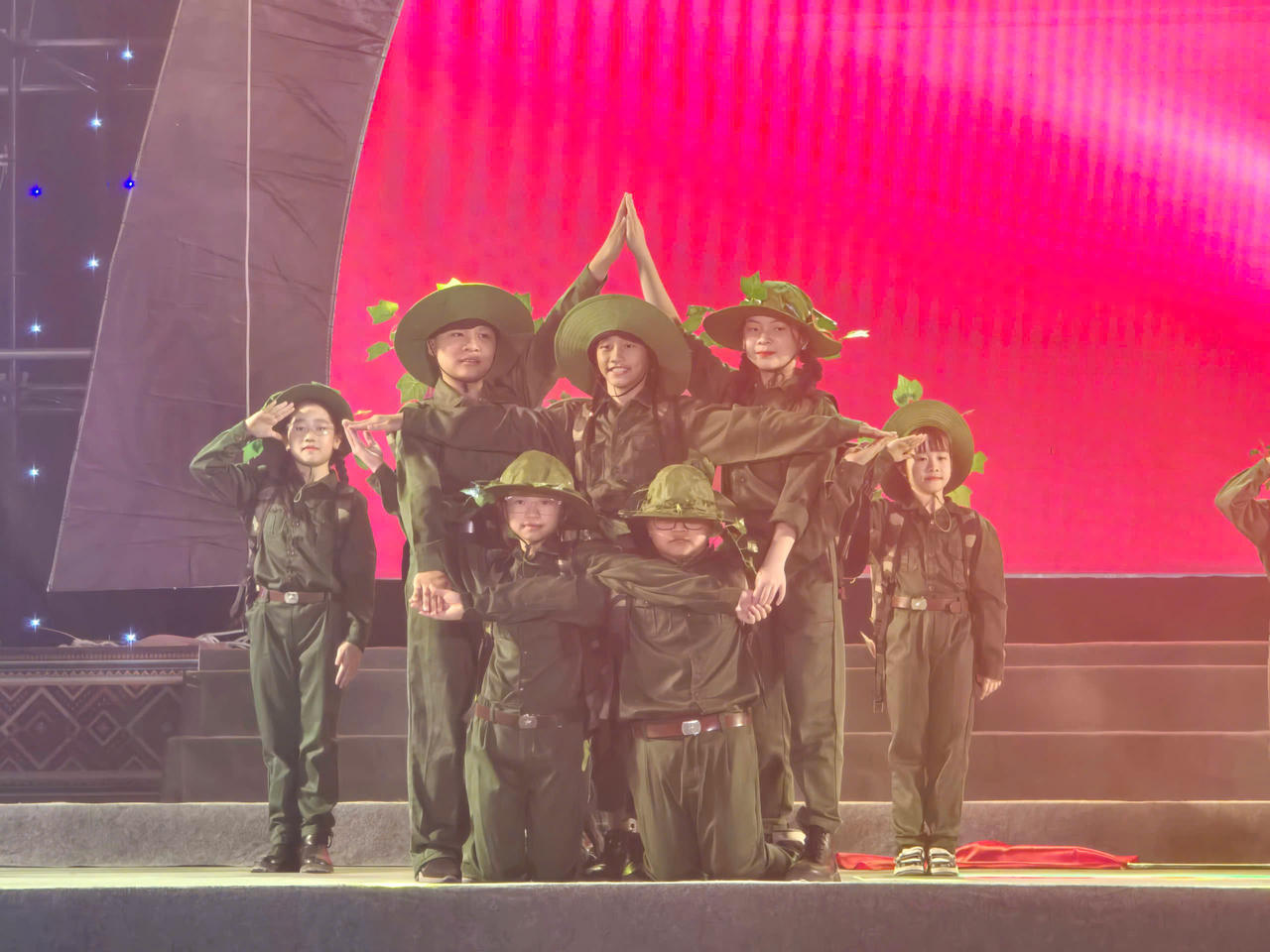 Ấn tượng Hội thi 'Vũ điệu mùa hè' năm 2025