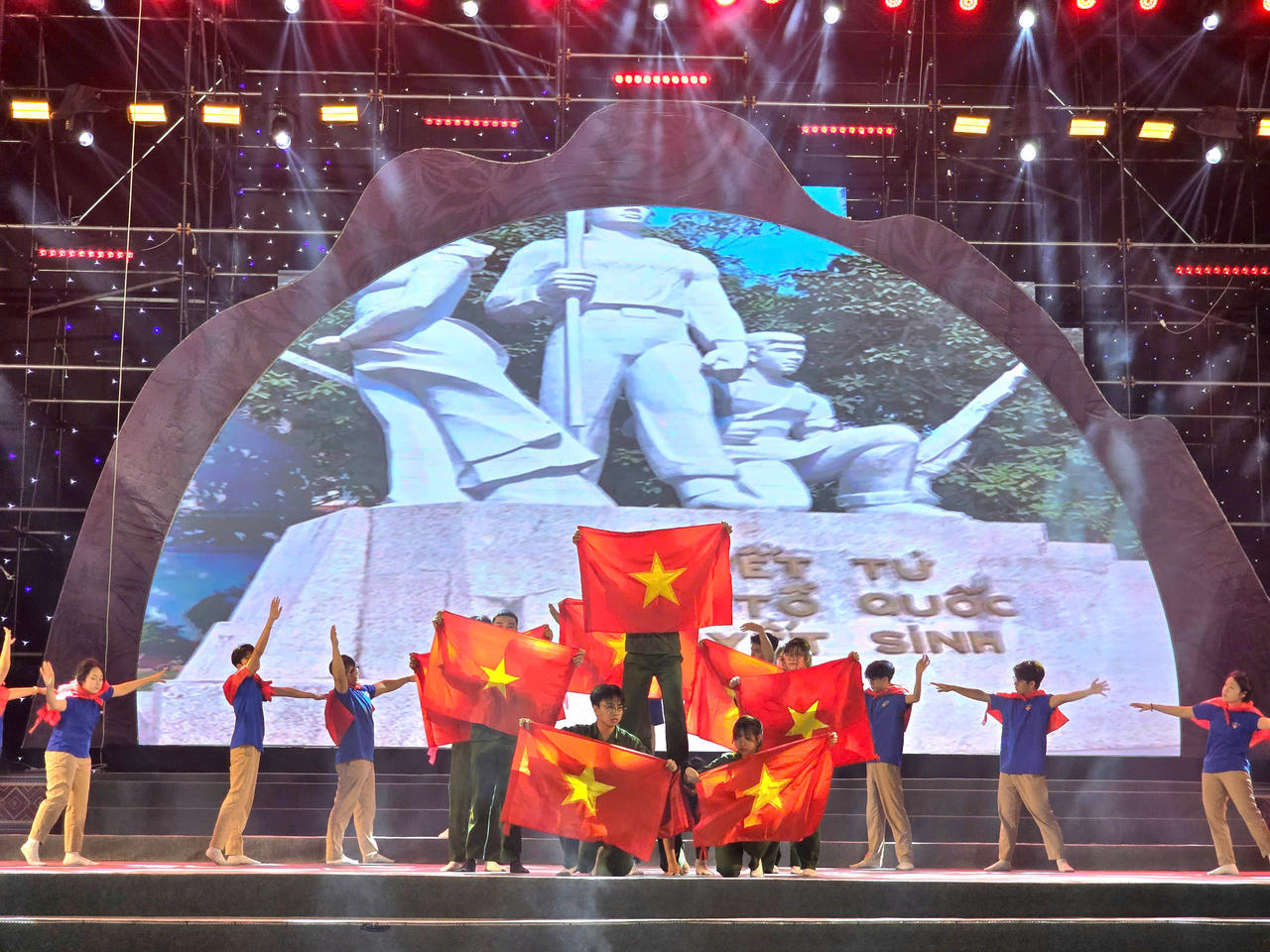 Ấn tượng Hội thi 'Vũ điệu mùa hè' năm 2025