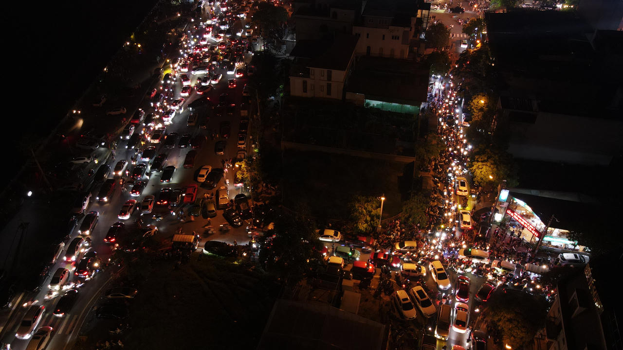 Hàng nghìn người tham dự đêm nhạc 'Mừng ngày hội non sông' tại Lào Cai