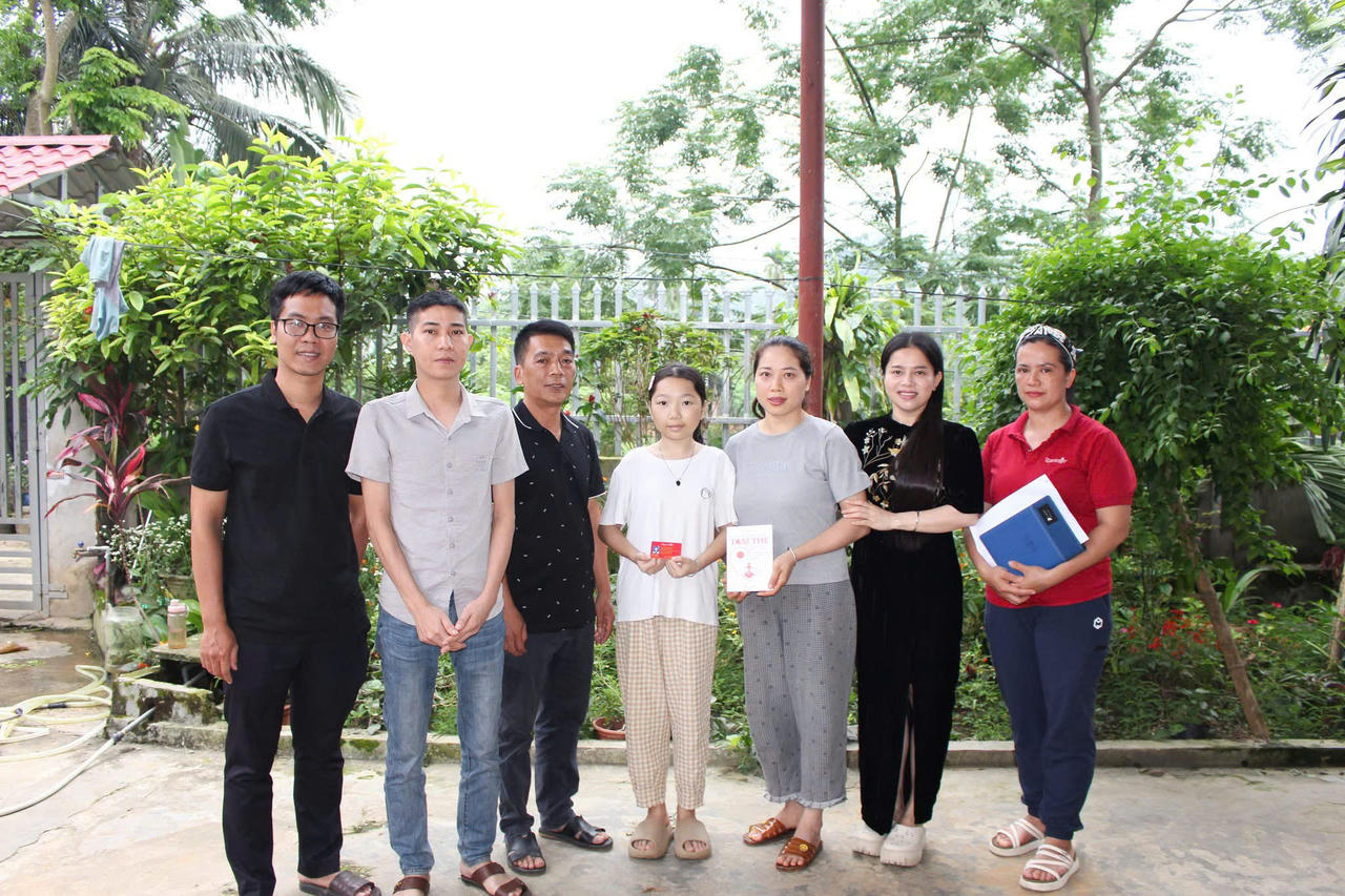 Hành trình 'Những tấm vé yêu thương' tiếp sức bệnh nhân nghèo