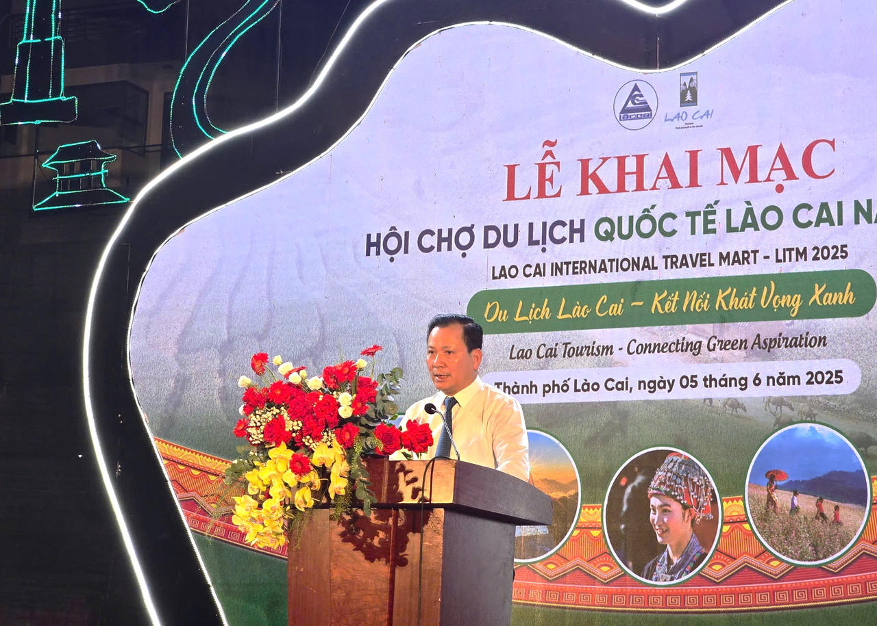Khai mạc Hội chợ Du lịch quốc tế Lào Cai năm 2025 
