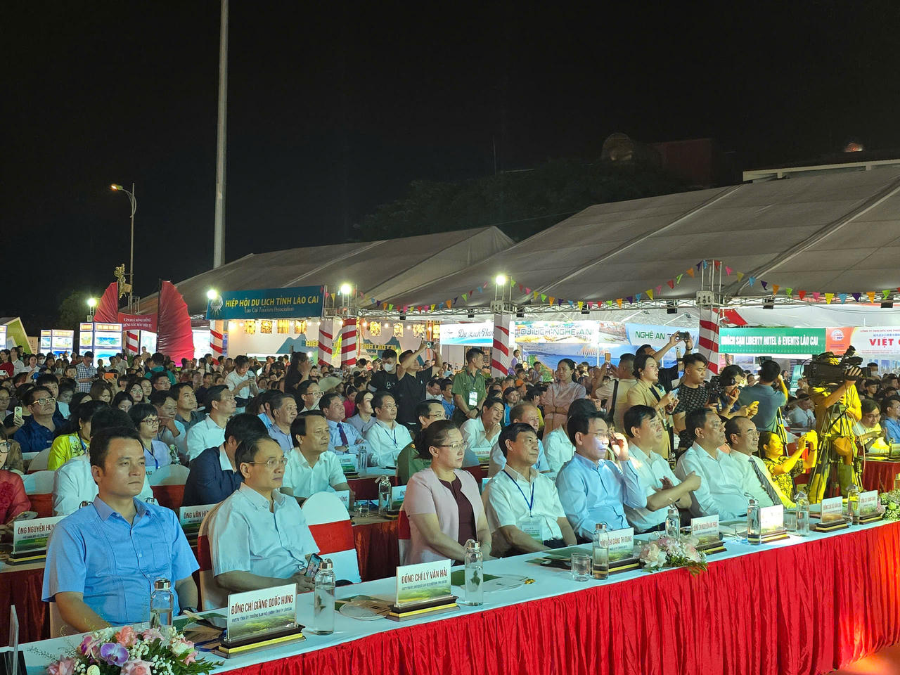 Khai mạc Hội chợ Du lịch quốc tế Lào Cai năm 2025 