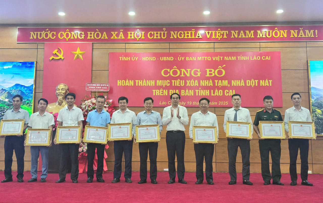 Lào Cai hoàn thành sớm mục tiêu xóa hơn 10.000 nhà tạm, nhà dột nát