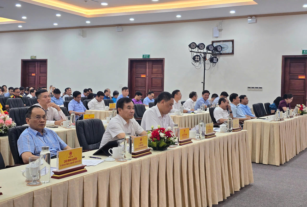 Lào Cai hoàn thành sớm mục tiêu xóa hơn 10.000 nhà tạm, nhà dột nát