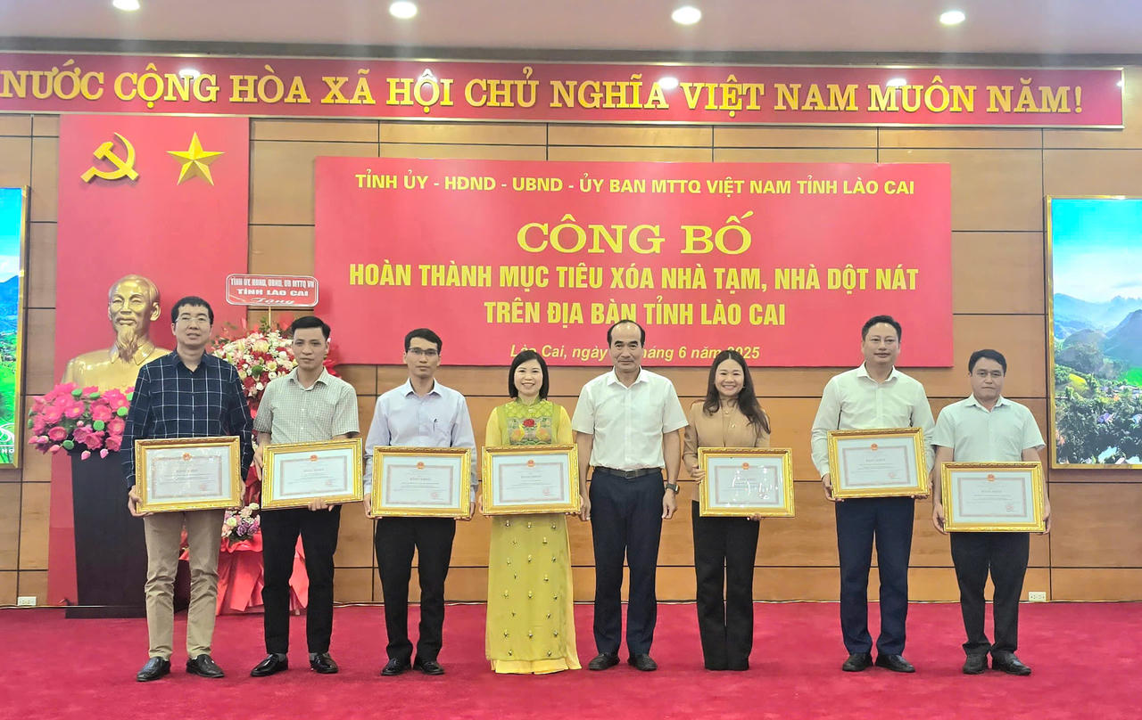 Lào Cai hoàn thành sớm mục tiêu xóa hơn 10.000 nhà tạm, nhà dột nát