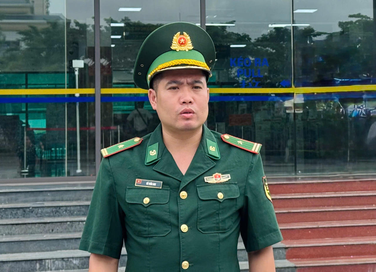  Siết chặt công tác phòng chống buôn lậu, gian lận thương mại tại cửa khẩu quốc tế Lào Cai 