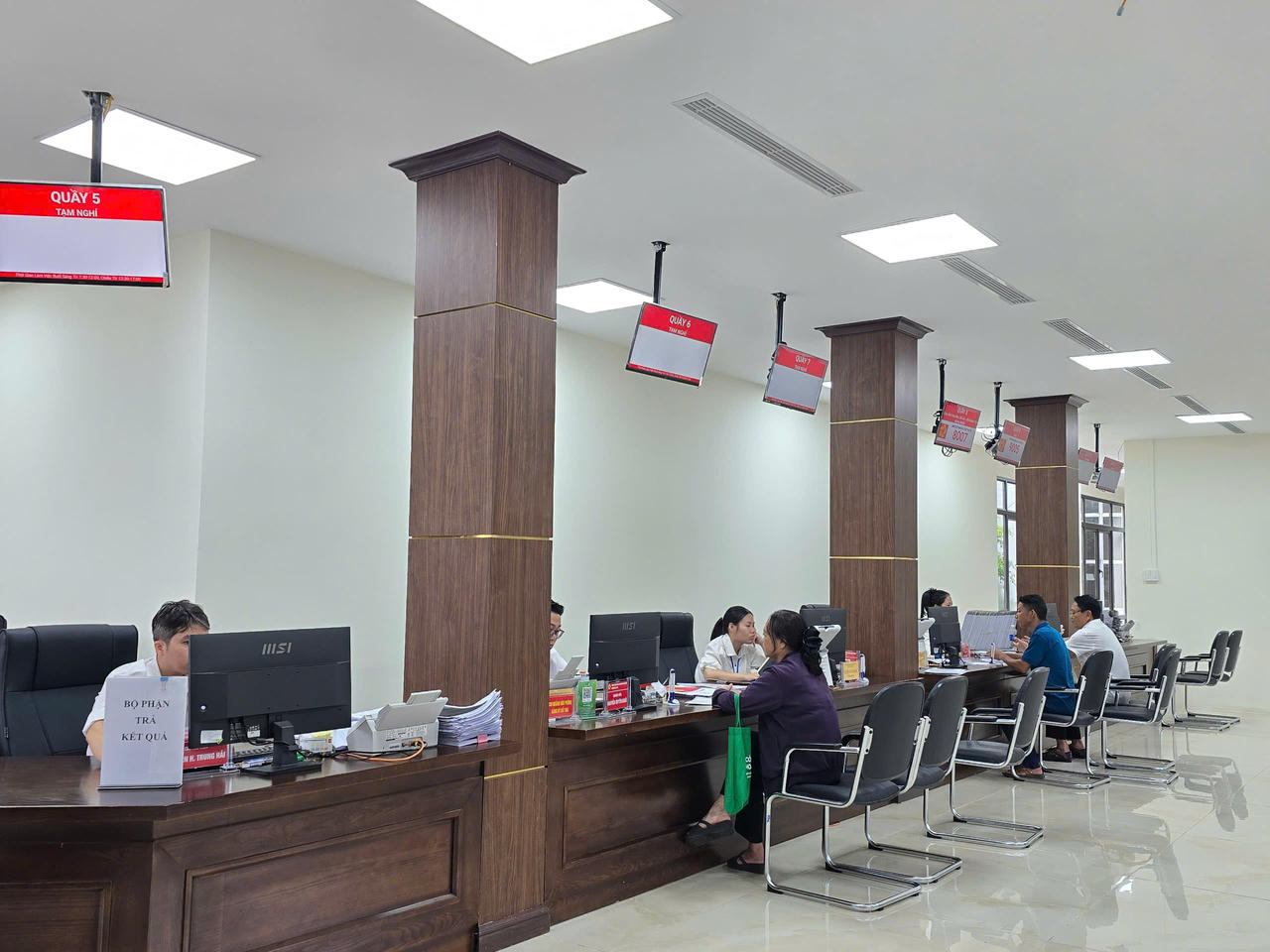 Lào Cai ngày đầu vận hành chính quyền hai cấp diễn ra ổn định, hiệu quả